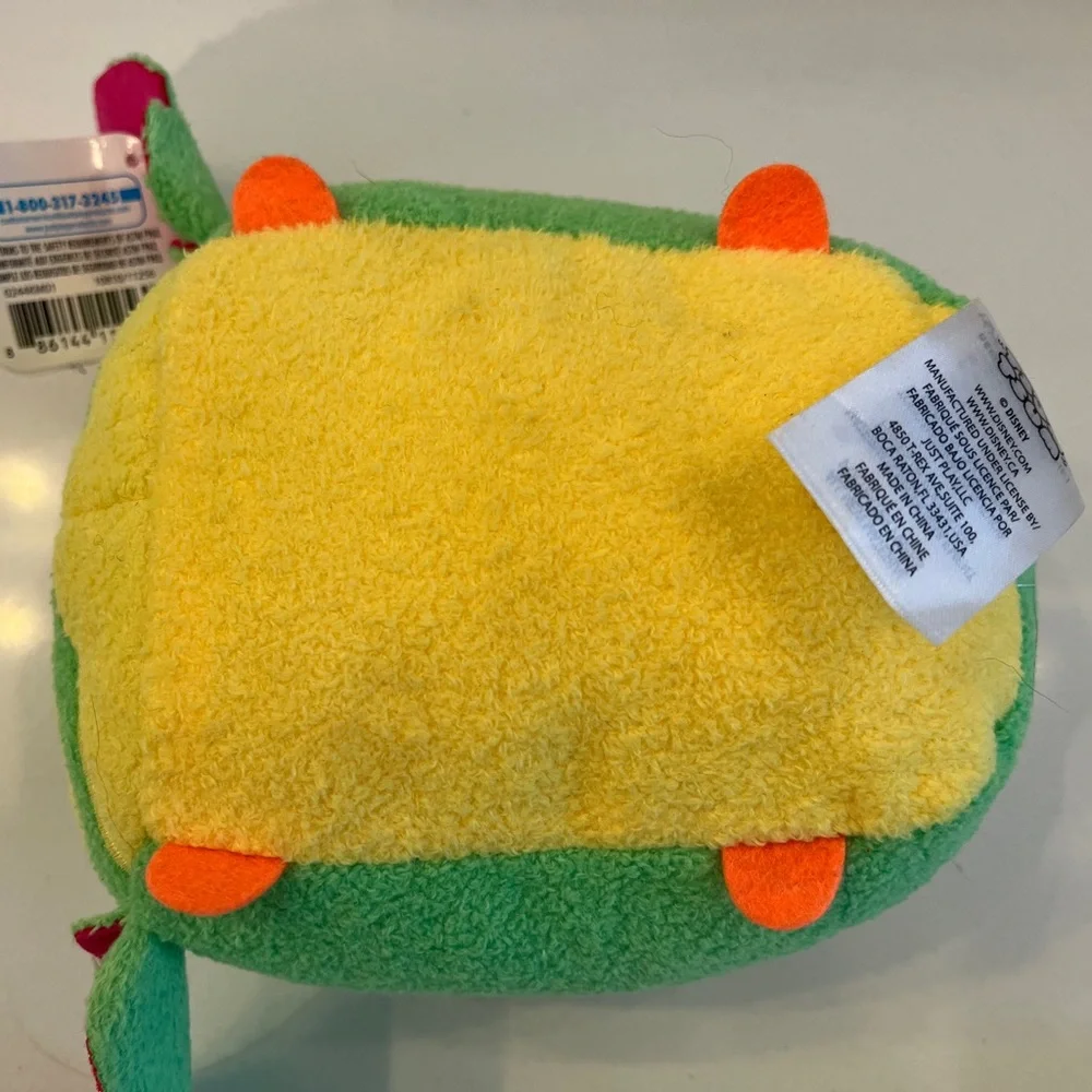 NWT Disney stitch lime green neon Tsum Tsum